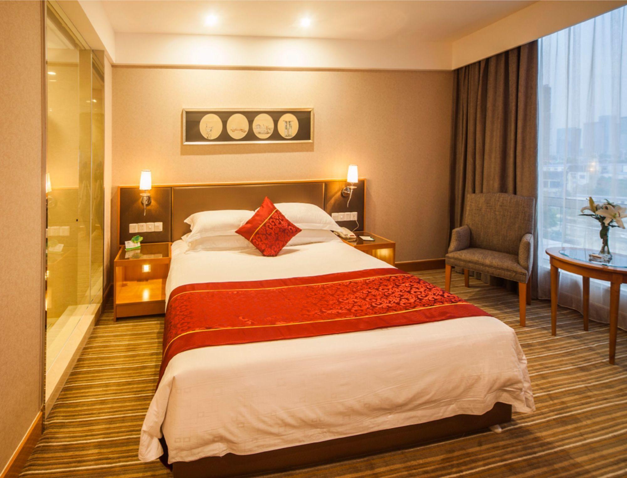 Suzhou Joy Holiday Hotel Экстерьер фото